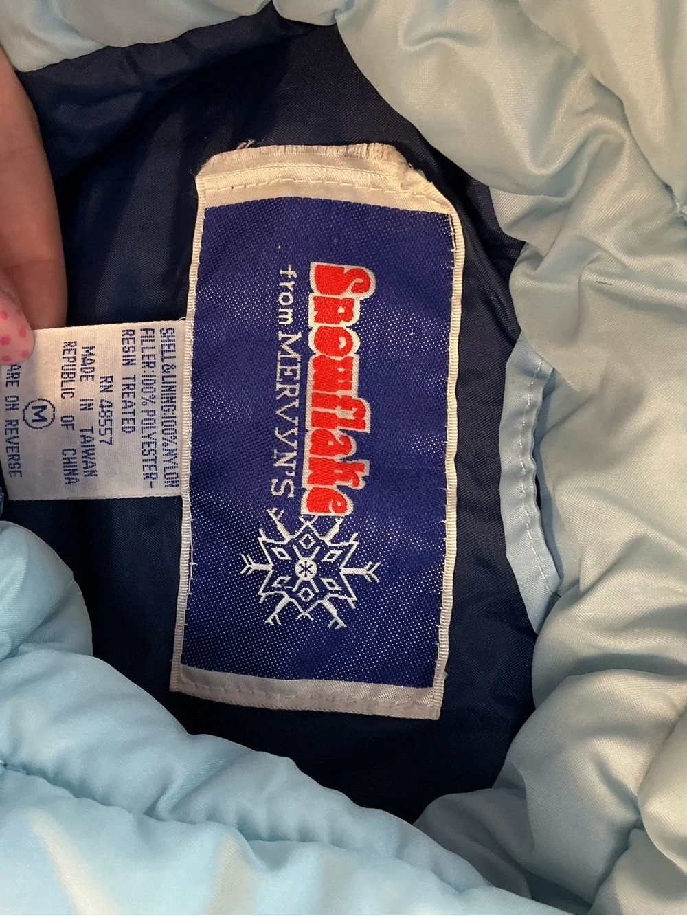 Mervyns Light Blue and Cream Quilted Puffer Jacket Size M